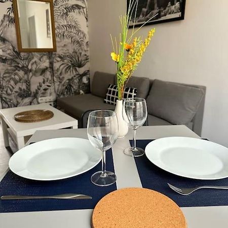 L Audacieux T2 Proche Gare Rer E Apartment Villemomble Luaran gambar